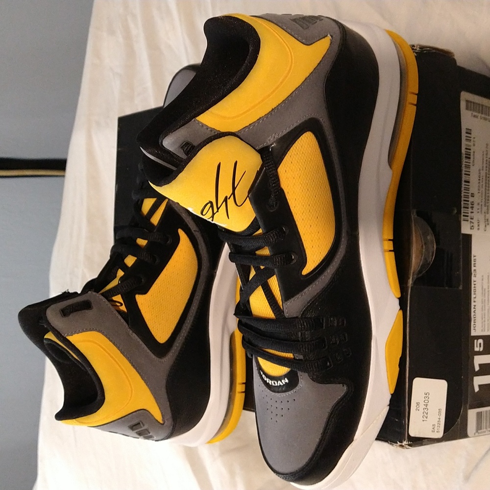Jordan Flight 23 RST - Picture 6 of 12